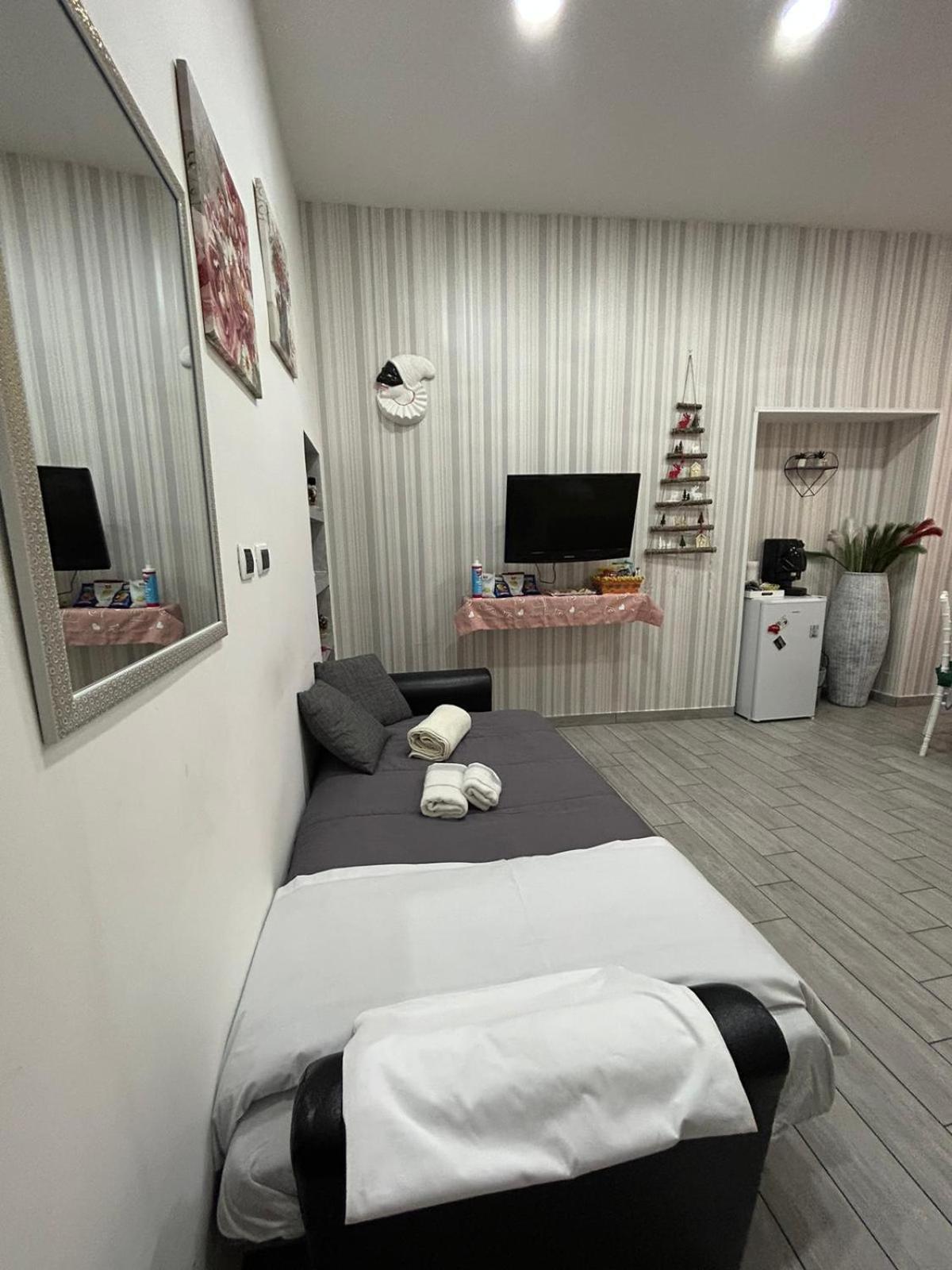 Cuore Di Napoli Hotel Buitenkant foto