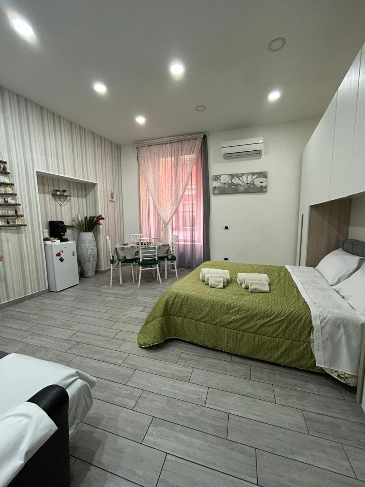 Cuore Di Napoli Hotel Buitenkant foto